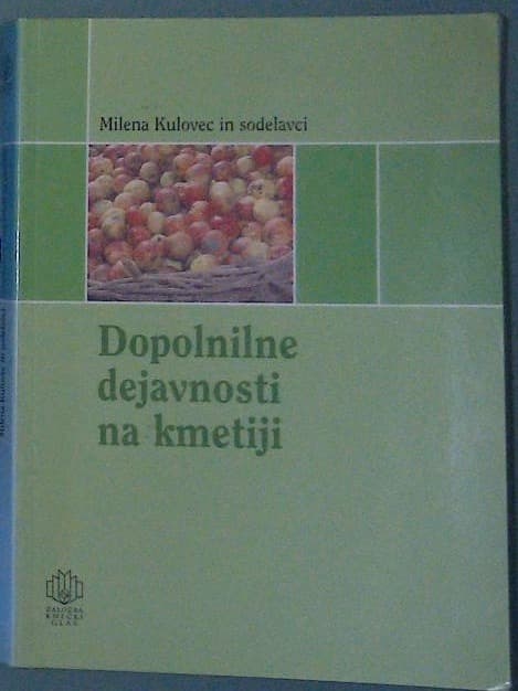 Naslovnica knjige Dopolnilne dejavnosti na kmetiji