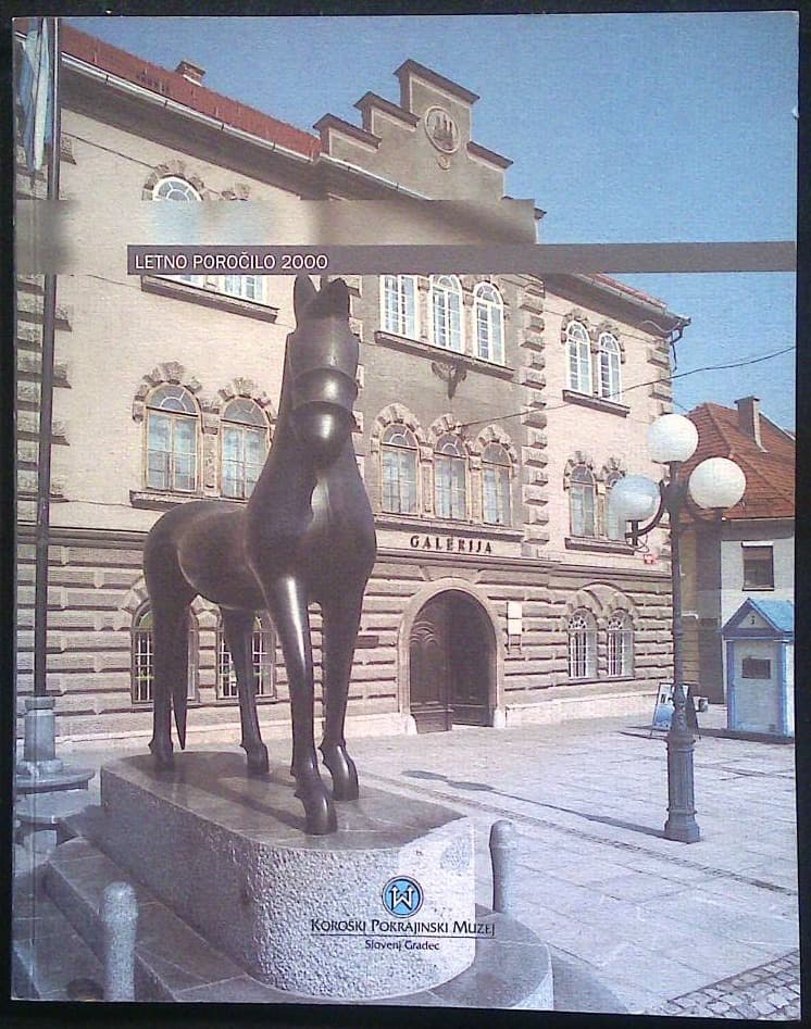 Naslovnica knjige Letno poročilo 2000