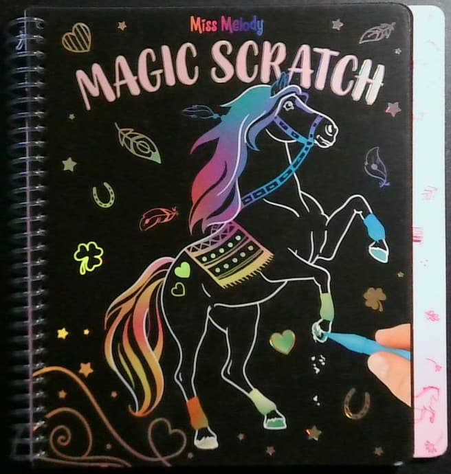 Naslovnica knjige Miss Melody Magic scratch